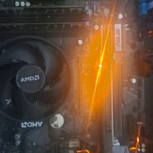 라이젠 CPU와 B450보드셋+16G램+256G NVM