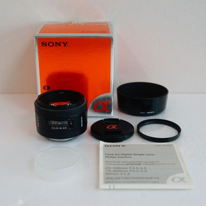 [소니] 여친렌즈 SAL 50mm f1.4 팝니다.