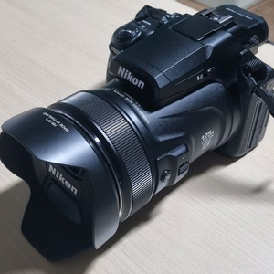 니콘 쿨픽스 p1000 카메라 이미지
