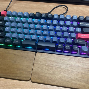 키크론 Q11 스플릿 키보드