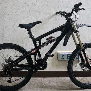 다운힐 mtb 산악자전거