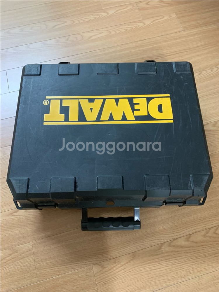 디월트 전동 네일건 못총 타정기--6