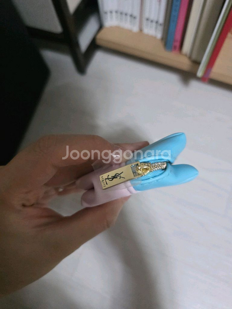 입생로랑 파우치--2