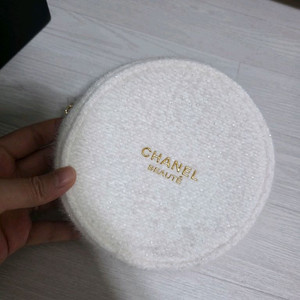 샤넬 파우치