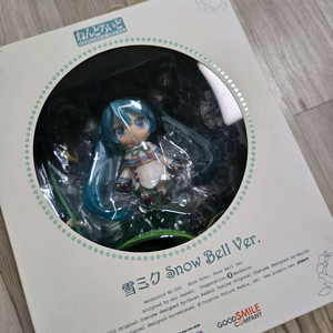 스노우벨 미쿠 넨도로이드 팝니다