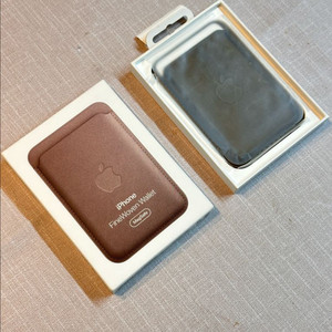 애플 정품 맥세이프 카드지갑 파인우븐 판매해요