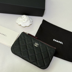 샤넬 미니파우치 은장 캐비어