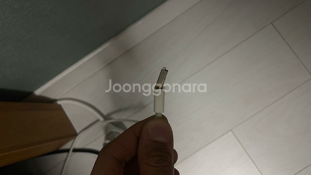 애플 시네마 디스플레이 A1316 2대--4