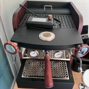 에스프레소 머신, 그라인더, 탬퍼 외 세트 판매합니다