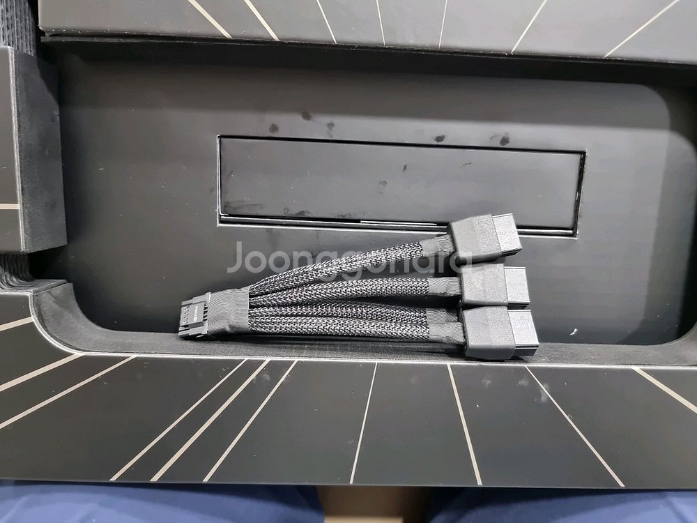 RTX 4090FE Founders Edition--6