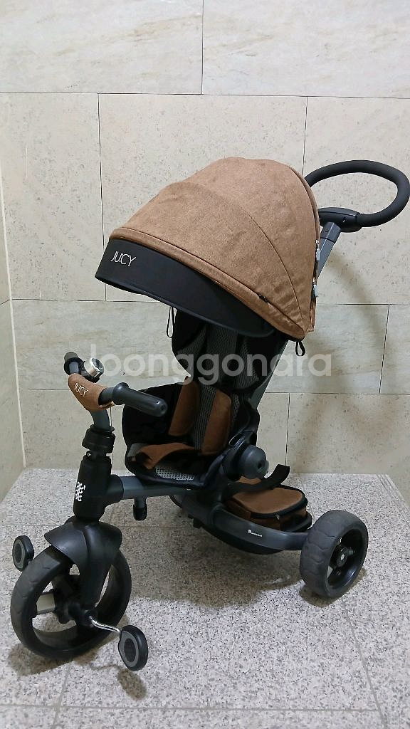 최고급 명품 초경량 트라이크 세발 자전거 삼천리 쥬시.--0