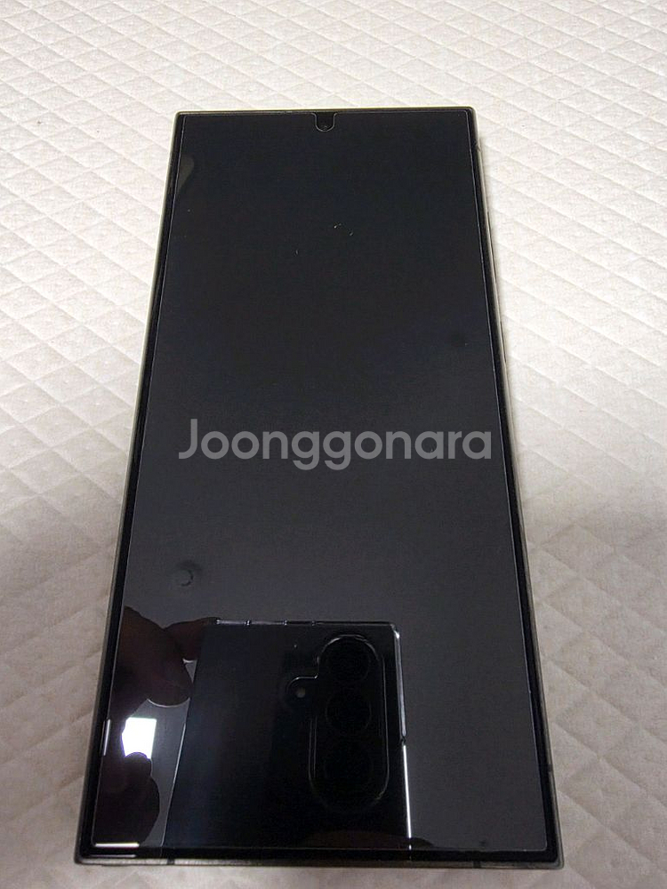 갤럭시 S24 울트라 티타늄 블랙 512GB 팝니다.--0