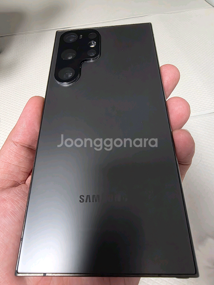 갤럭시 S24 울트라 티타늄 블랙 512GB 팝니다.--1