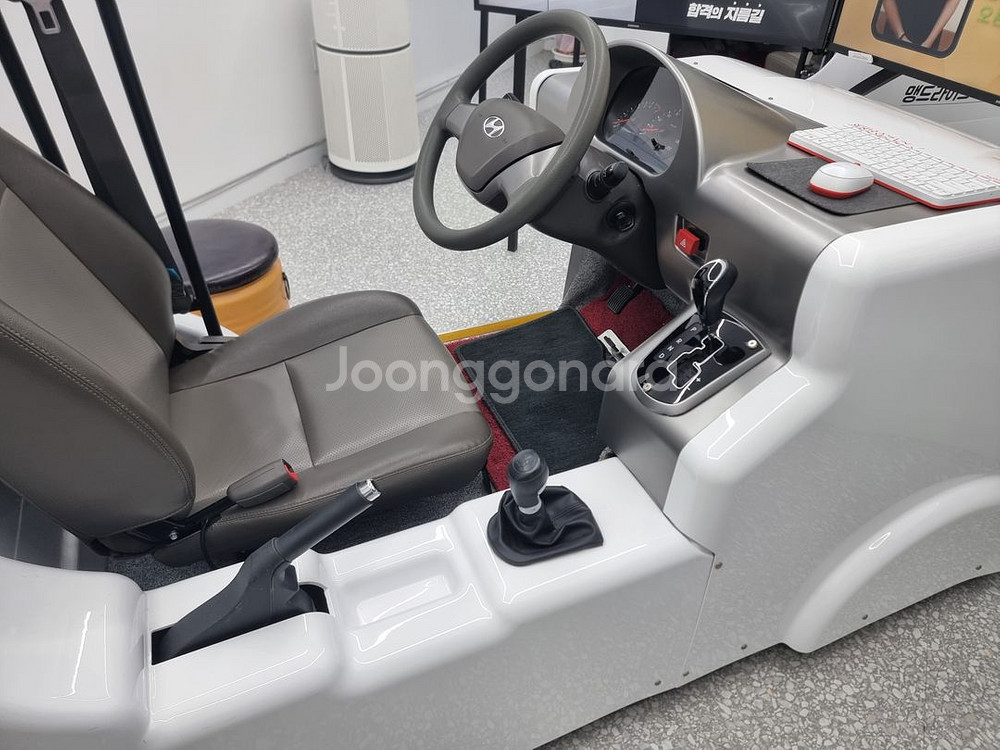 실내운전연습 시뮬레이션 / 운전 시뮬레이터--1