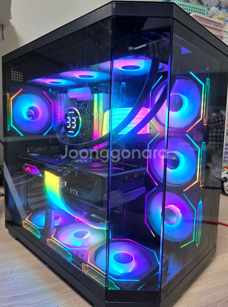 라이젠7 9800X3D RTX4080S 슈퍼 본체 팝니--0