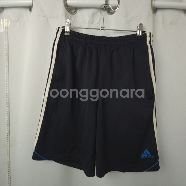 아디다스/ 기능성 반바지 / 남 허리 32까지--0
