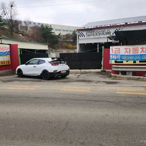1급자동차 공업사 세놓니다평수330평