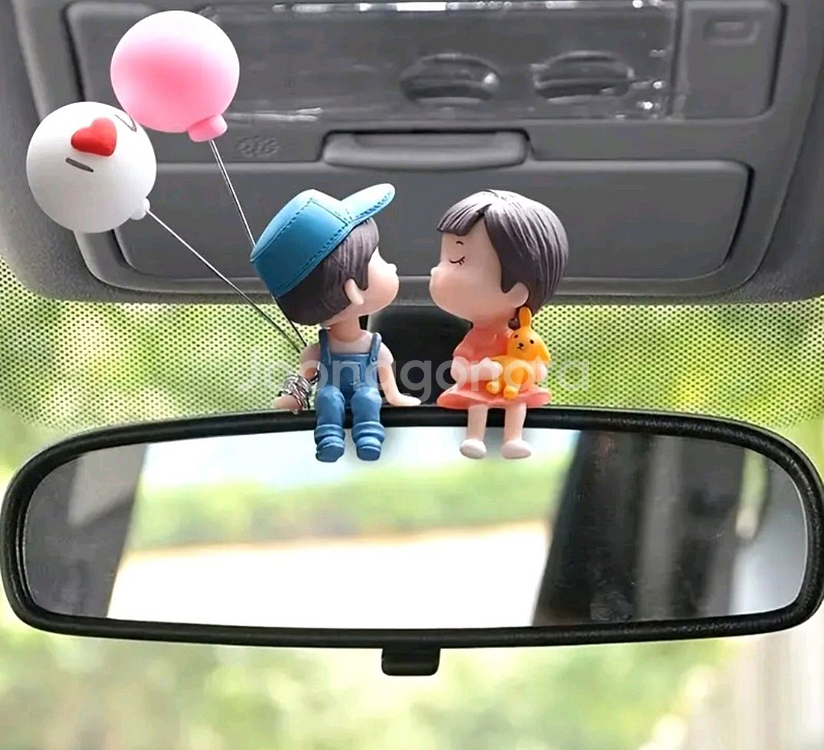 뽀뽀하는 귀여운커플--9