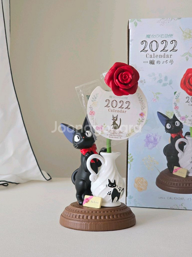 지브리 마녀배달부키키(지지) 2022캘린더 피규어--1