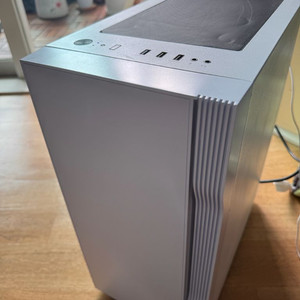 조립pc 코어9세대 i7 + z390 + gtx1650