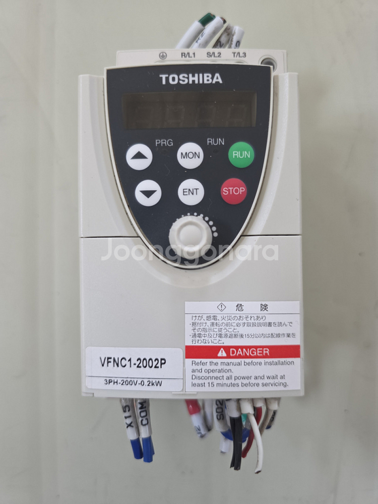 TOSHIBA 인버터 VFNC1-2002P--0