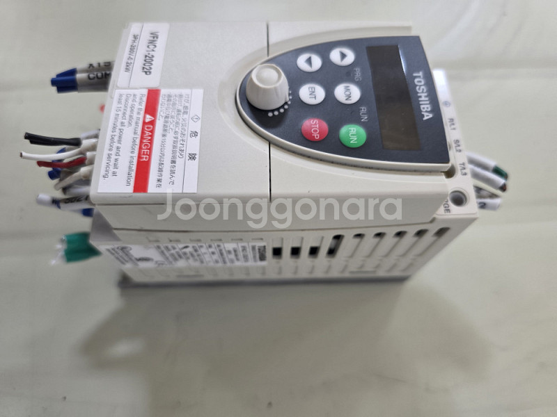 TOSHIBA 인버터 VFNC1-2002P--4