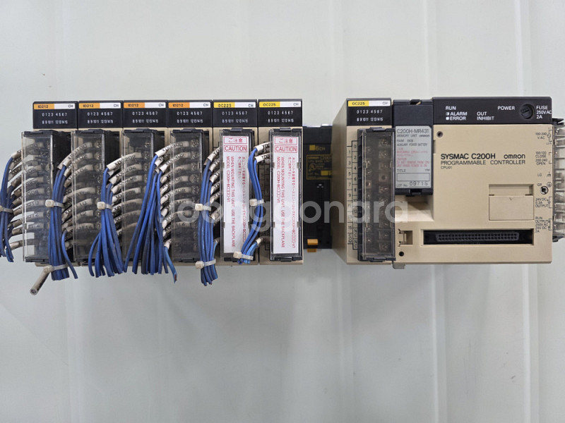 Omron SYSMAC C200H PLC--0