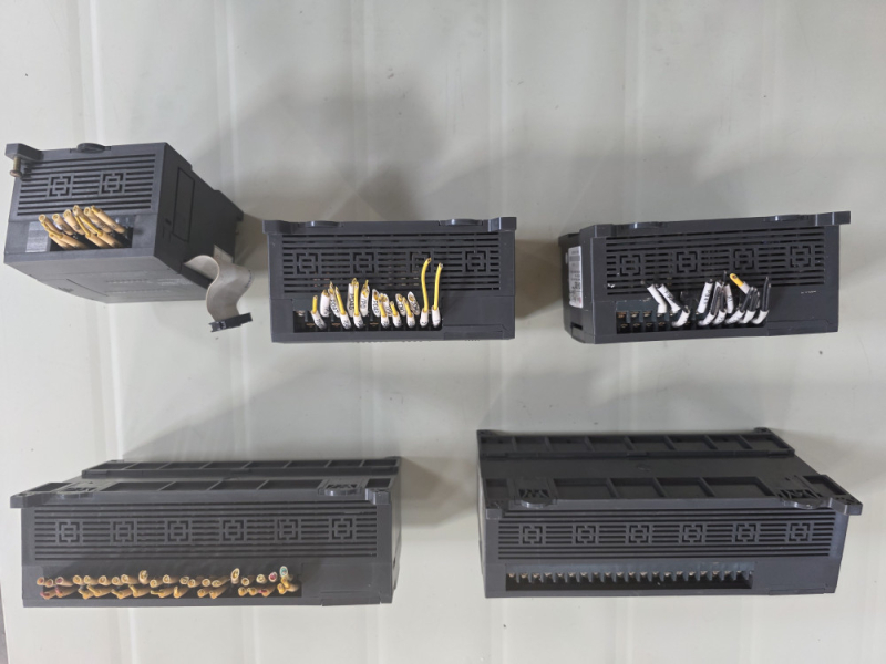 LS산전(MASTER-K 시리즈) PLC 일괄판매 이미지