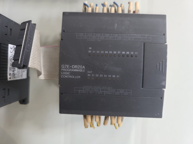 LS산전(MASTER-K 시리즈) PLC 일괄판매 이미지