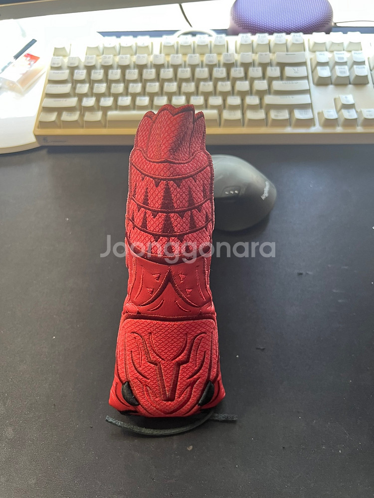 스카티카메론 한정판 크라운데디 퍼터커버 판매합니다--2