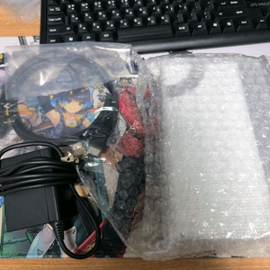 스위치oled정품독,HDMI케이블,충전기+돼지코
