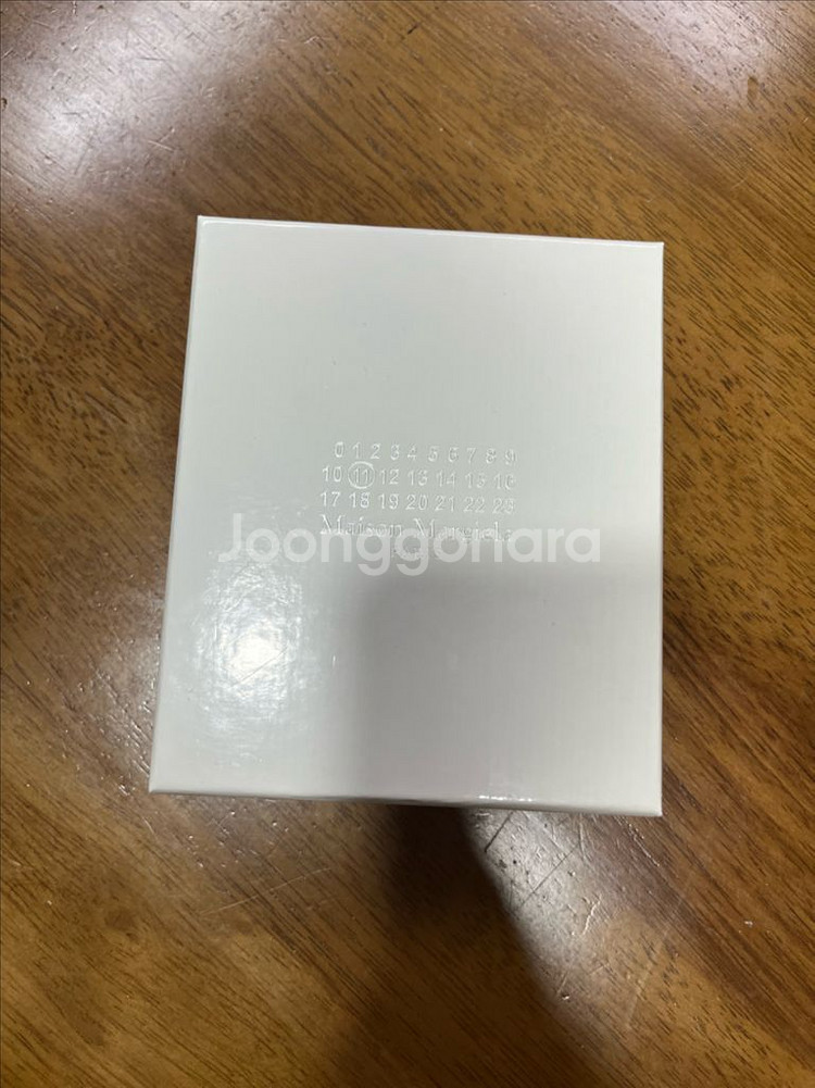 새상품 풀박) 메종마르지엘라 카드지갑--1