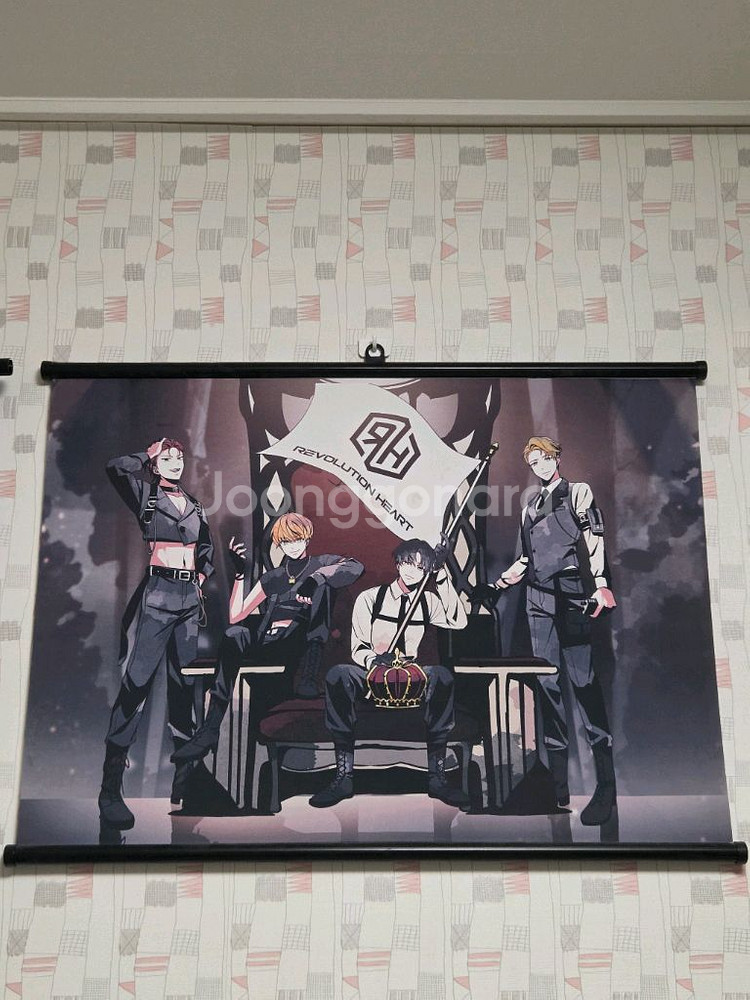 리레볼루션(레볼루션하트)트리거 단체 족자봉 A,B버전--2