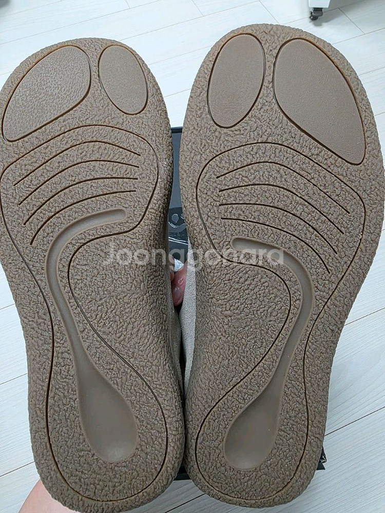 킨치 MANO-320 TAUPE 260 사이즈--1