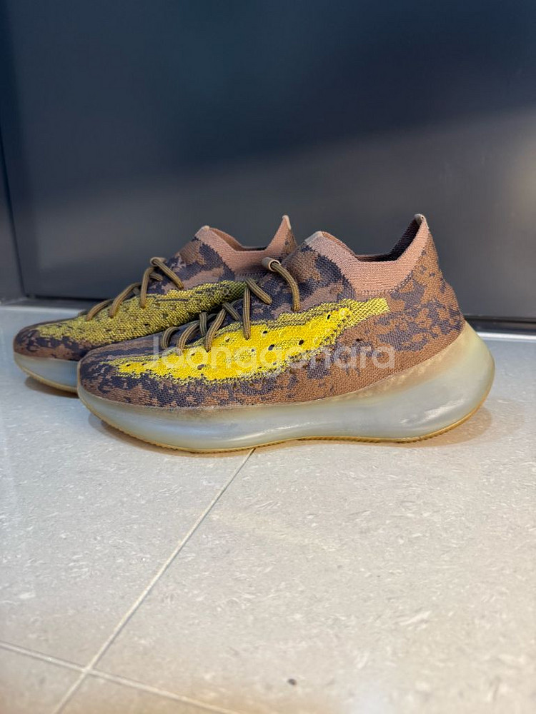 아디다스 이지부스트380 280사이즈--0