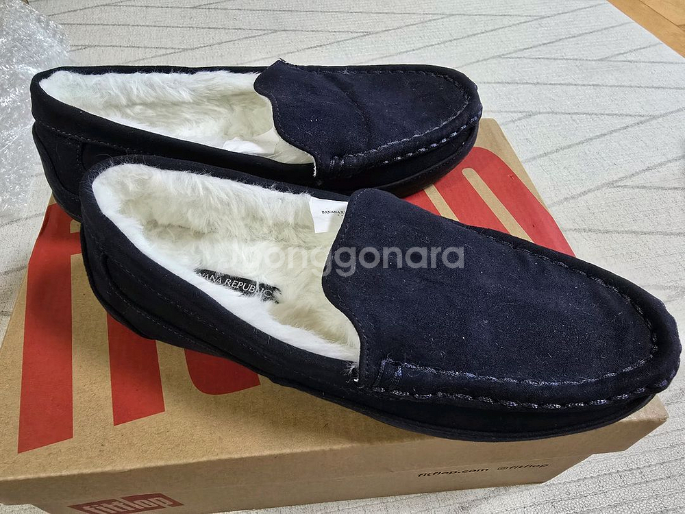 바나나리퍼블릭 양털 슬립온 s(220~230) 새상품--4