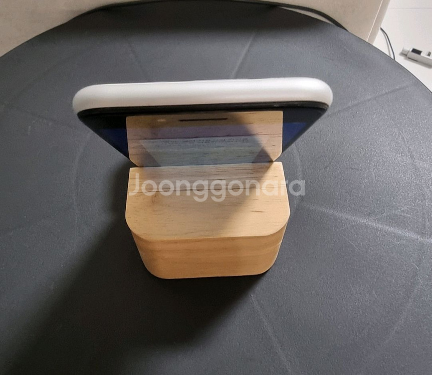아이폰 SE2 화이트 256G 팝니다!(ALL 교체)--4