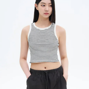 에잇세컨즈/ 세미 크롭 탱크탑 아이보리 / 여 M66-