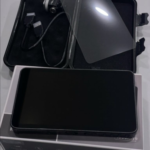 포트키 lh7p 7인치 모니터 판매합니다