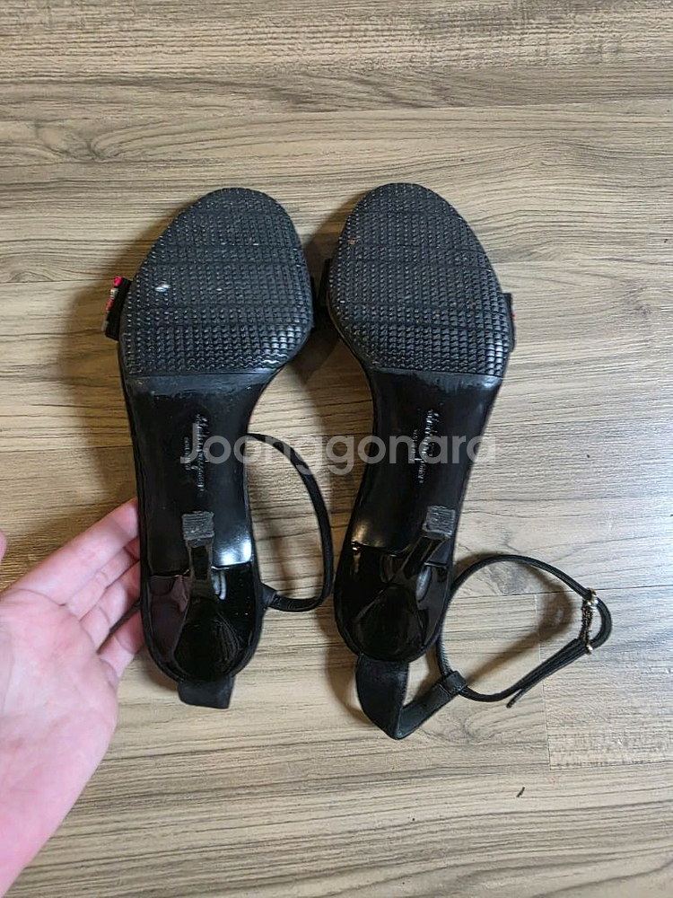 페레가모 하이힐 (정품--3