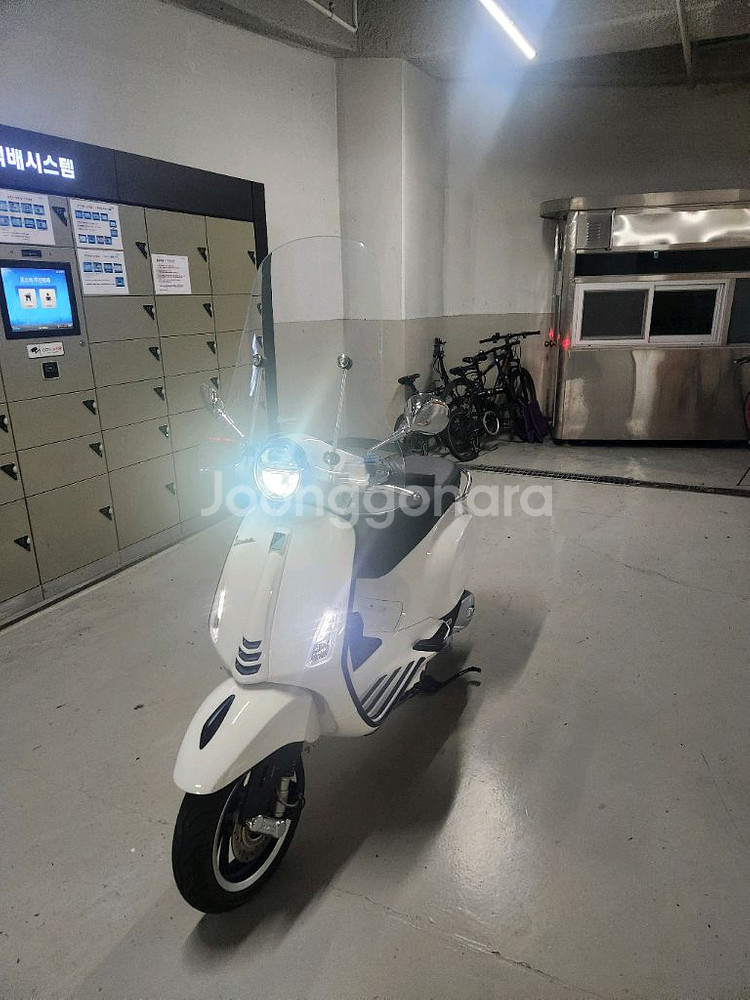 2023년식 베스파 프리마베라 2100km--0