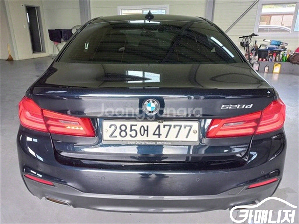[BMW]5시리즈 (G30) 520d M 스포츠 플러스--1