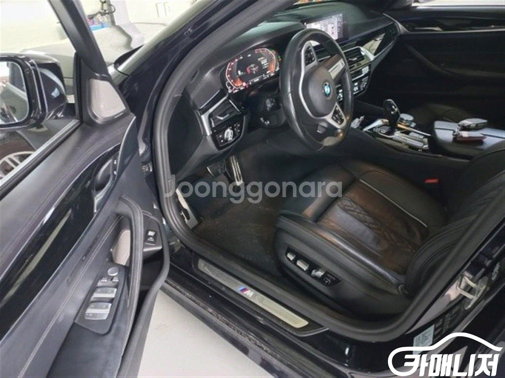 [BMW]5시리즈 (G30) 520d M 스포츠 플러스--3