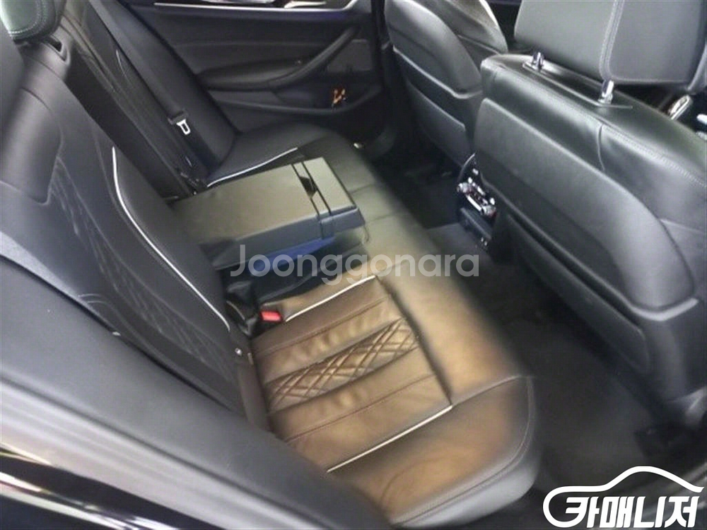 [BMW]5시리즈 (G30) 520d M 스포츠 플러스--4