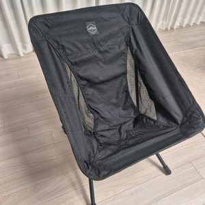 (한번사용)몬테나 cvt2 s 각도조절 경량체어 블랙