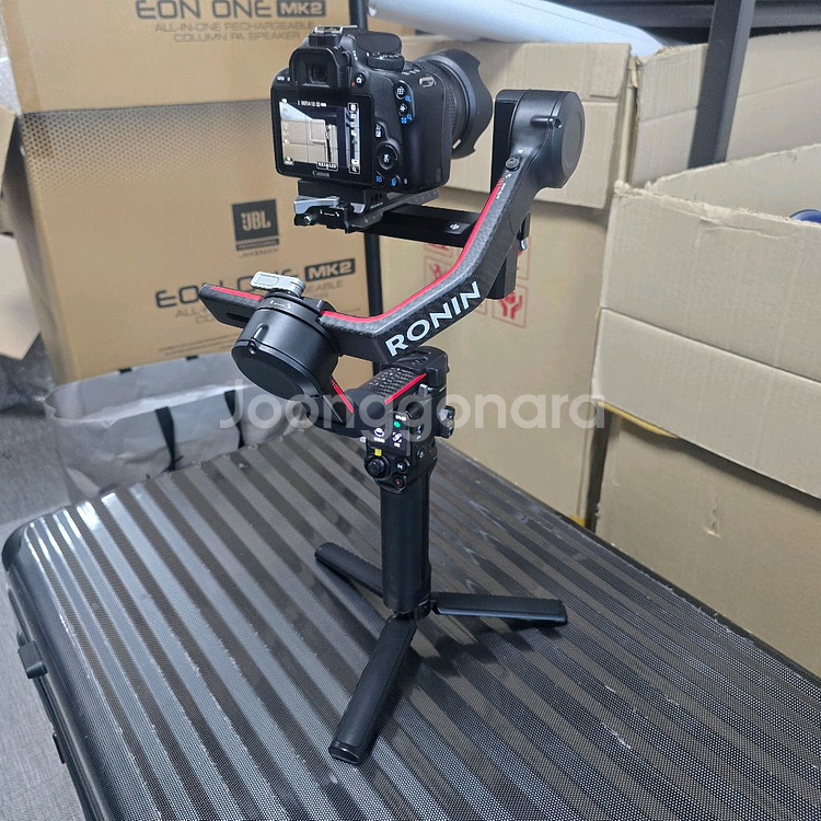 DJI RS 4 Pro 짐벌--0