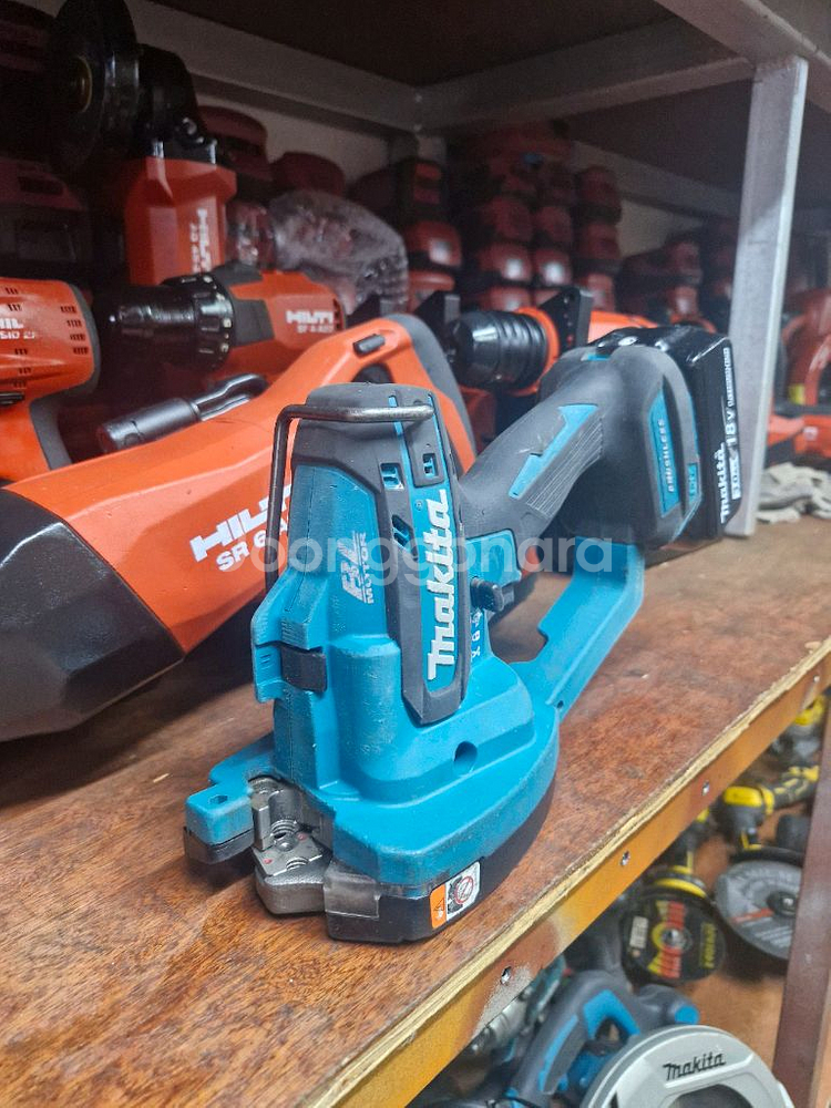 마끼다전산볼트커터기 DSC102 2초컷.브러쉬리스--4