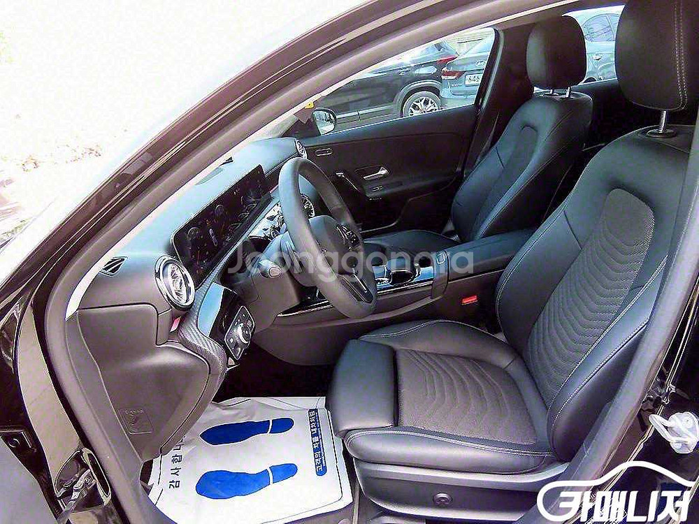 [벤츠]A클래스 W177 A250 4MATIC 세단 #--4