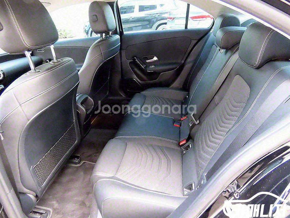 [벤츠]A클래스 W177 A250 4MATIC 세단 #--5