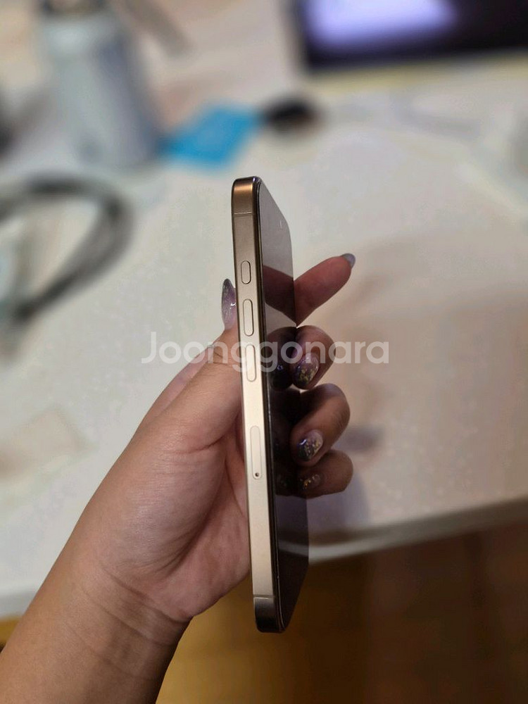 아이폰 16프로 1TB 데저트 색상--3